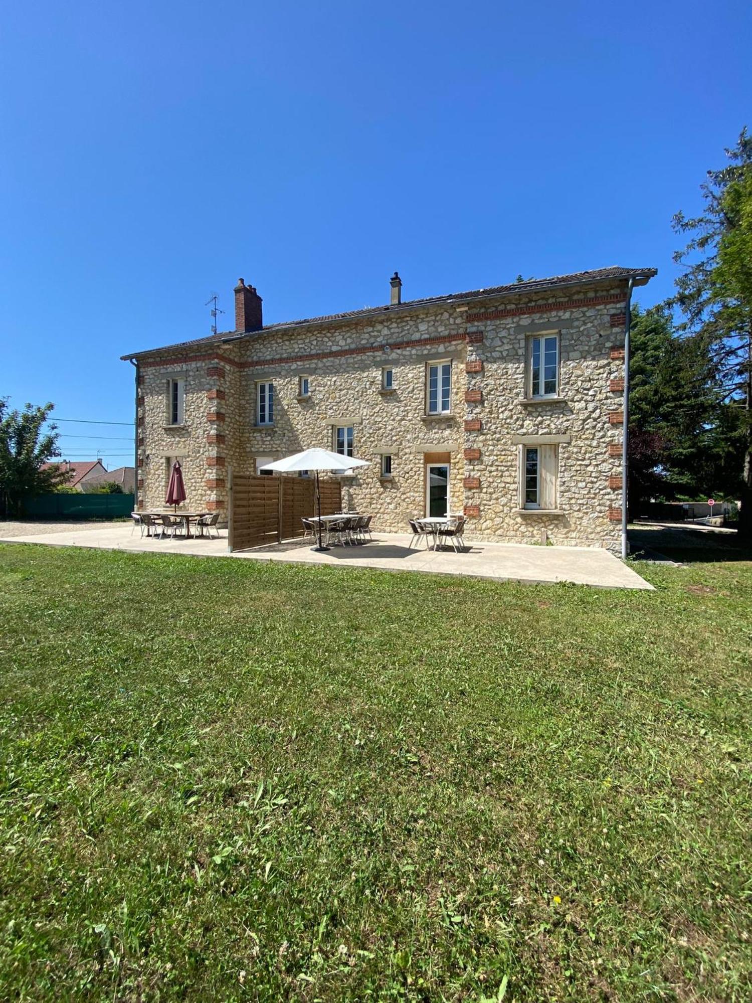 Manoir En Pierre Chartres Hotel Exterior foto